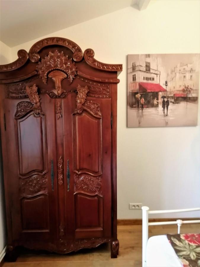 Le Grand Chemin De La Vie Bed & Breakfast Montcaret Exterior foto