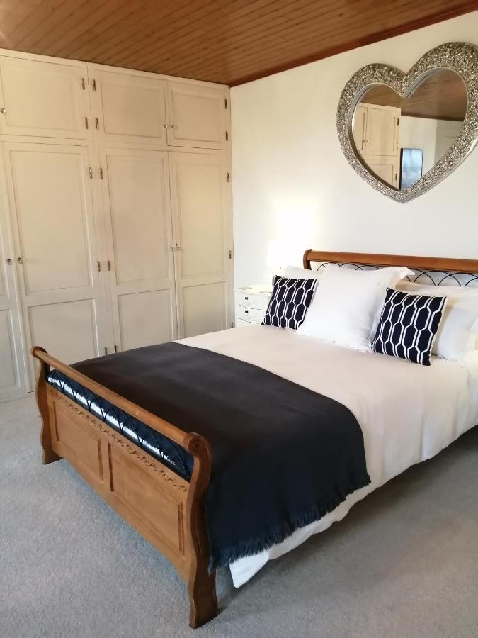 Le Grand Chemin De La Vie Bed & Breakfast Montcaret Exterior foto