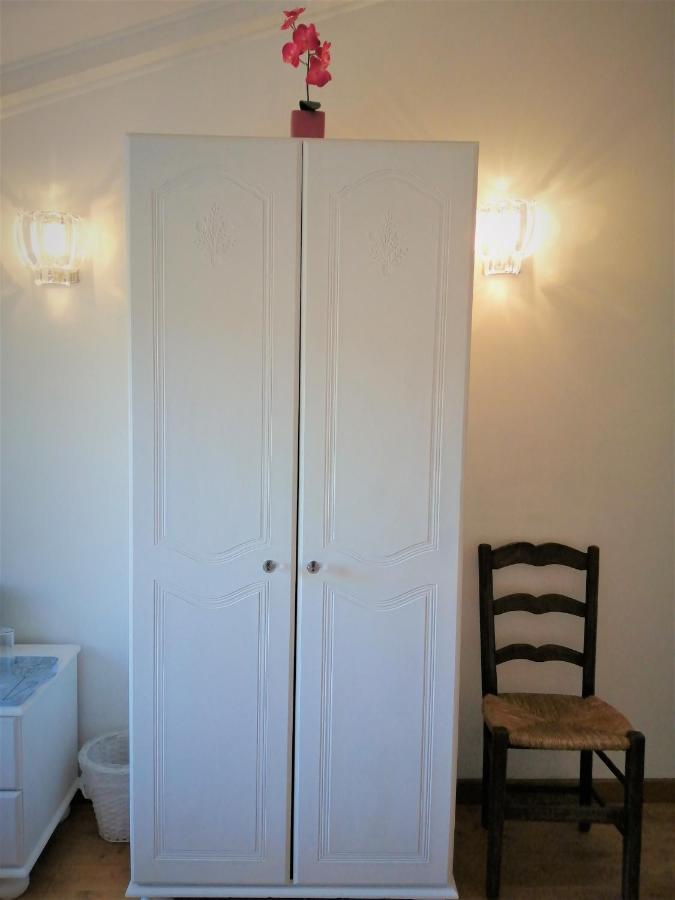 Le Grand Chemin De La Vie Bed & Breakfast Montcaret Exterior foto