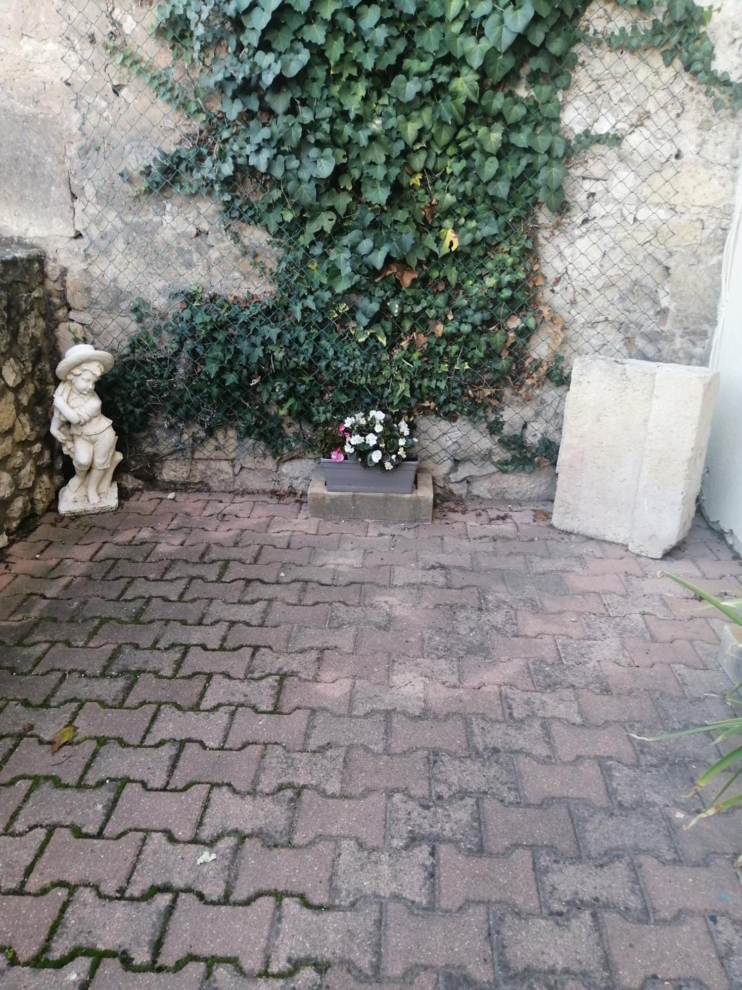 Le Grand Chemin De La Vie Bed & Breakfast Montcaret Exterior foto